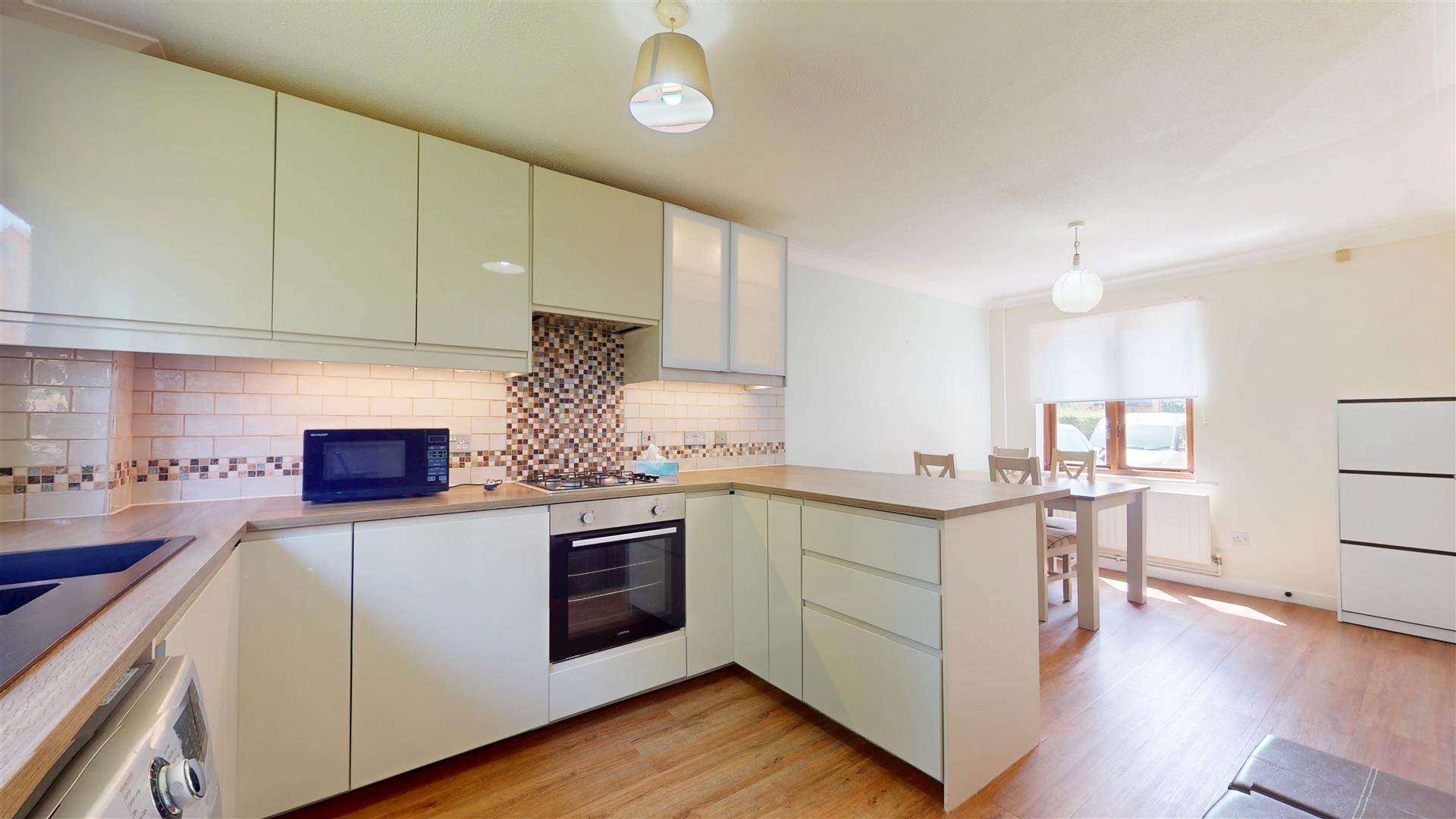 3 bed property in Rochester Court, Milton Keynes
